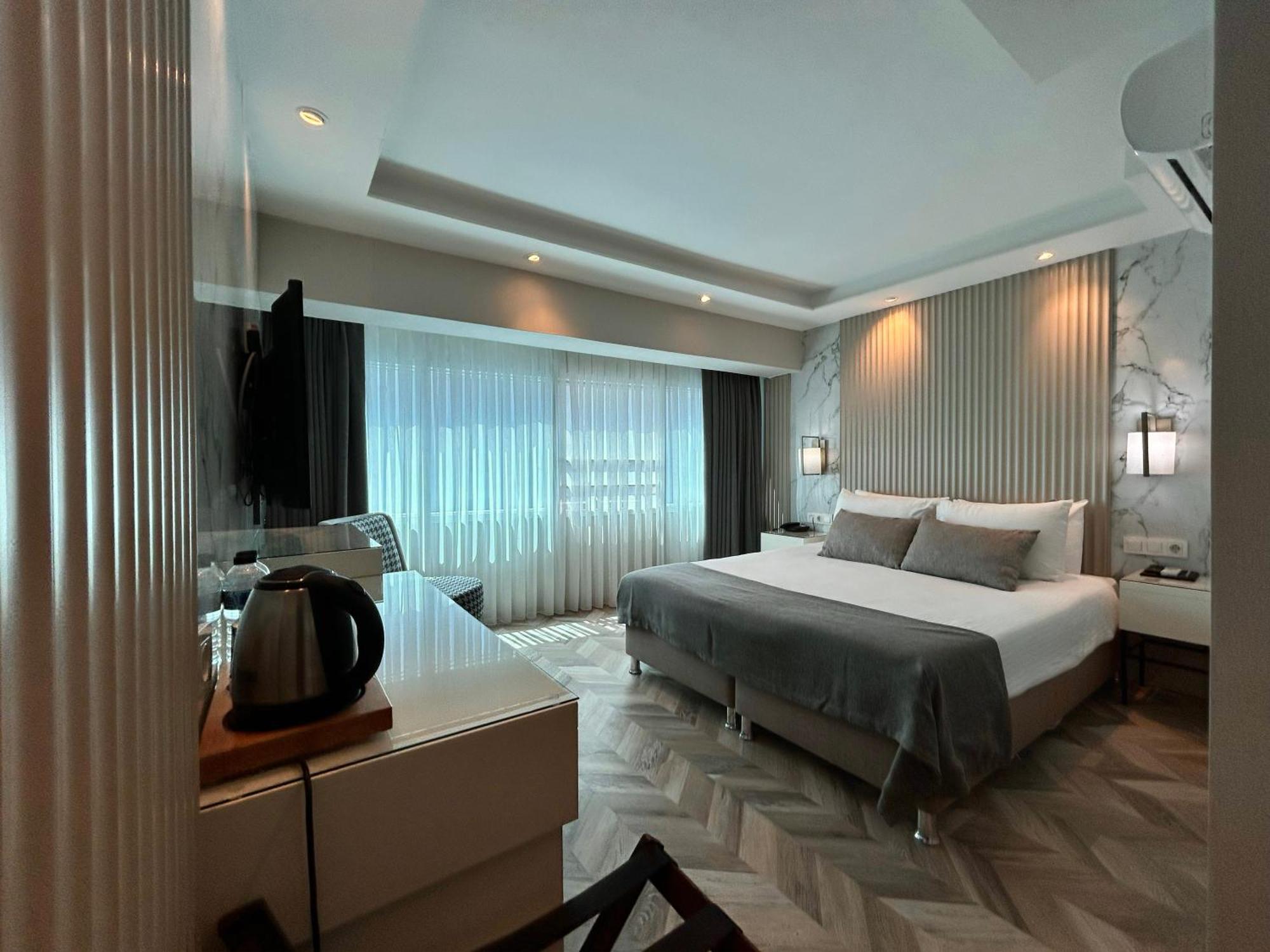 The Roomy Nisantasi 3* Stambuł